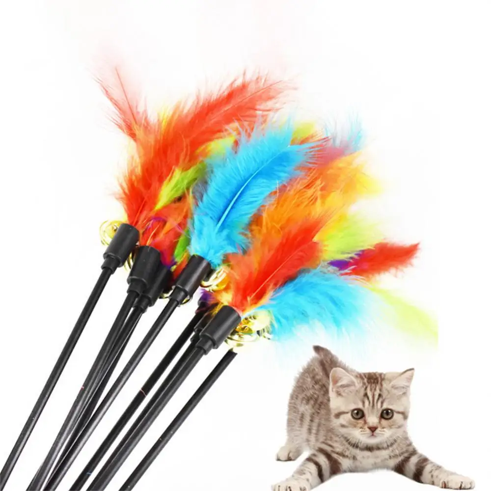 Забавный котенок-дразнилка Интерактивная игрушка Стержень с колокольчиком, игрушки из перьев для домашних кошек, палочка-преследователь, палочка-палочка, случайный цвет