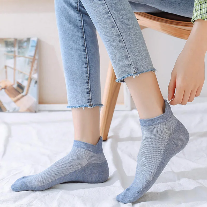 Модные японские женские короткие носки с низкой посадкой.