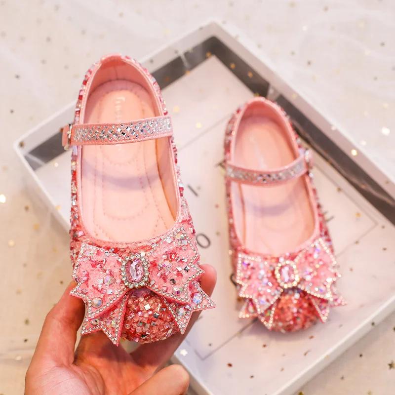 2023 Милые кожаные тонкие туфли для девочек с бантиком-бабочкой, детские блестящие туфли Mary Janes Princess Soft для вечеринки, подарок для свадебных танцев